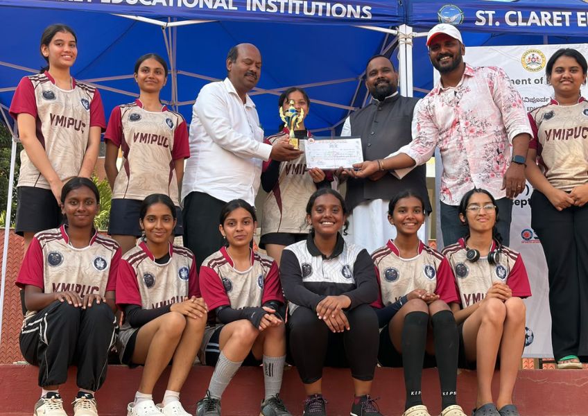 Girls Football Team - Range Winners